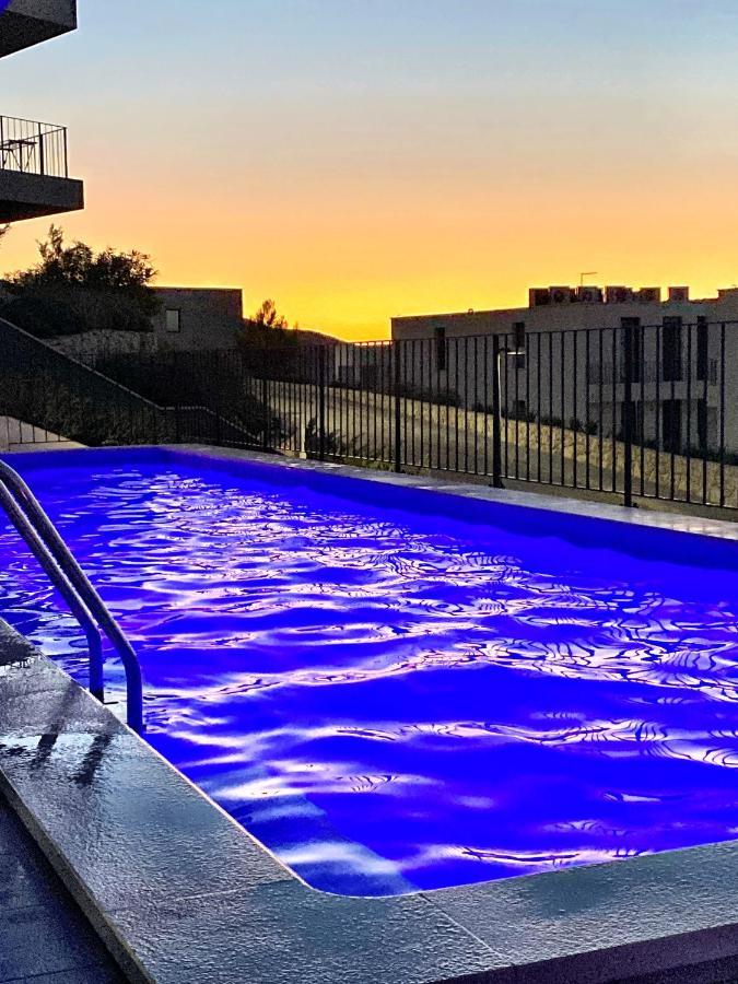 Blue Water Apartment Zrnovo Bagian luar foto