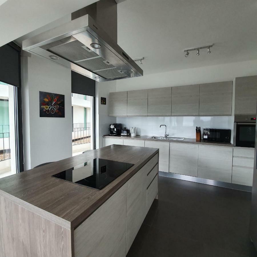 Blue Water Apartment Zrnovo Bagian luar foto